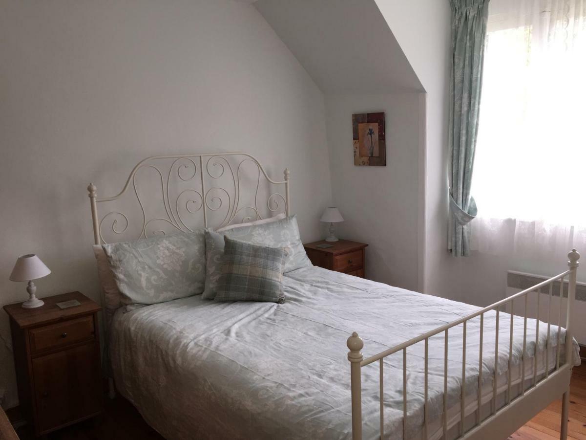 Clara, Clement & Nelle - Character Cottages Jugon-les-Lacs Exteriör bild